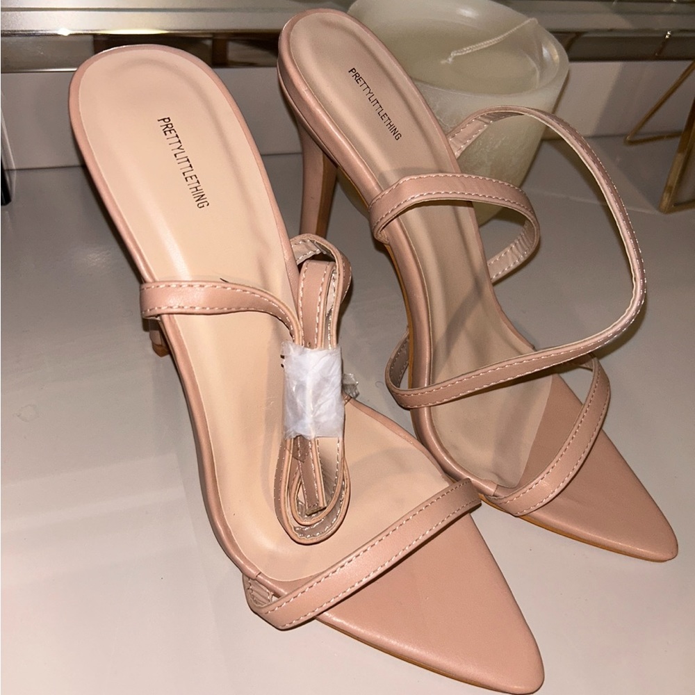 Pretty Little Thing nude heels